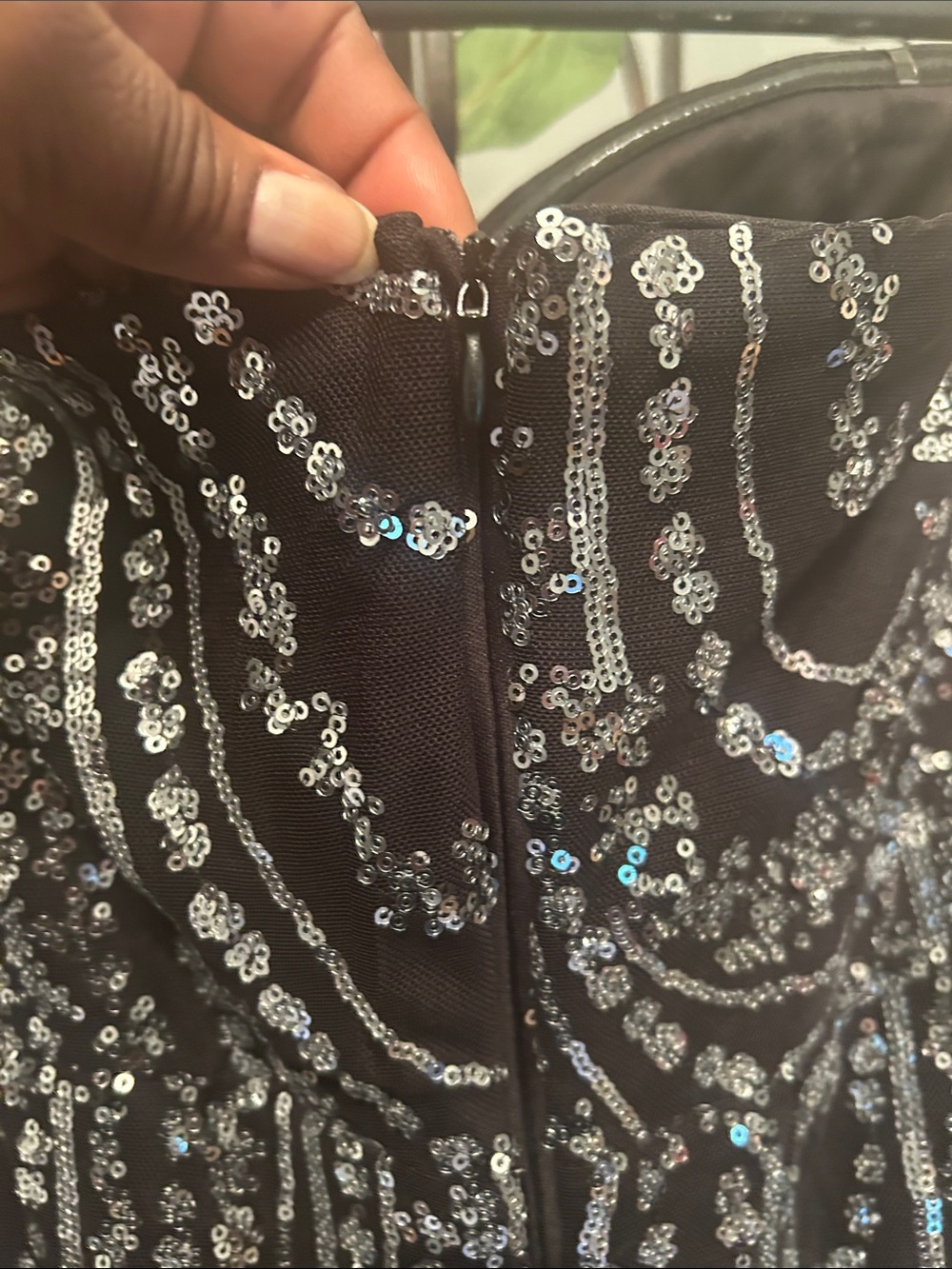 Gown - Picture 4 of 7